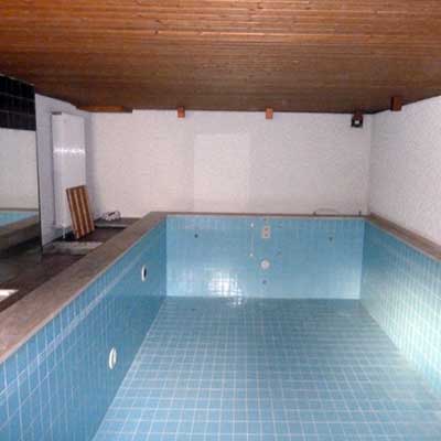 Pool neu gefliest